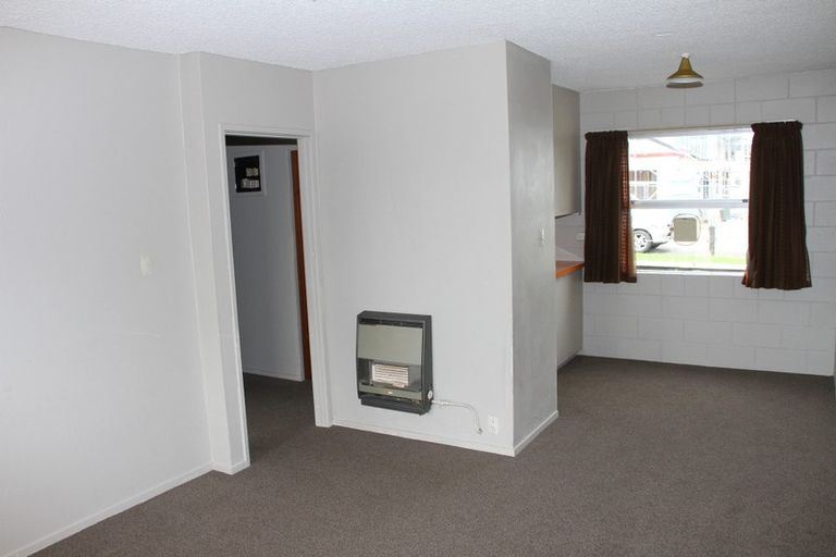 Photo of property in 1-6/145 Knighton Road, Hillcrest, Hamilton, 3216