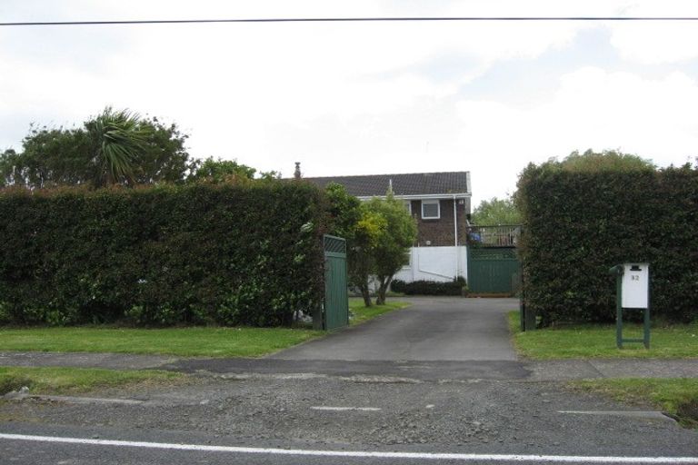 Photo of property in 32 Karaka Road, Whenuapai, Auckland, 0618