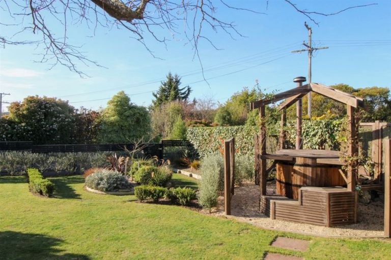 Photo of property in 13 Sussex Street, Weston, Oamaru, 9401