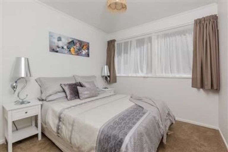 Photo of property in 6 Arosa Place, Forrest Hill, Auckland, 0620