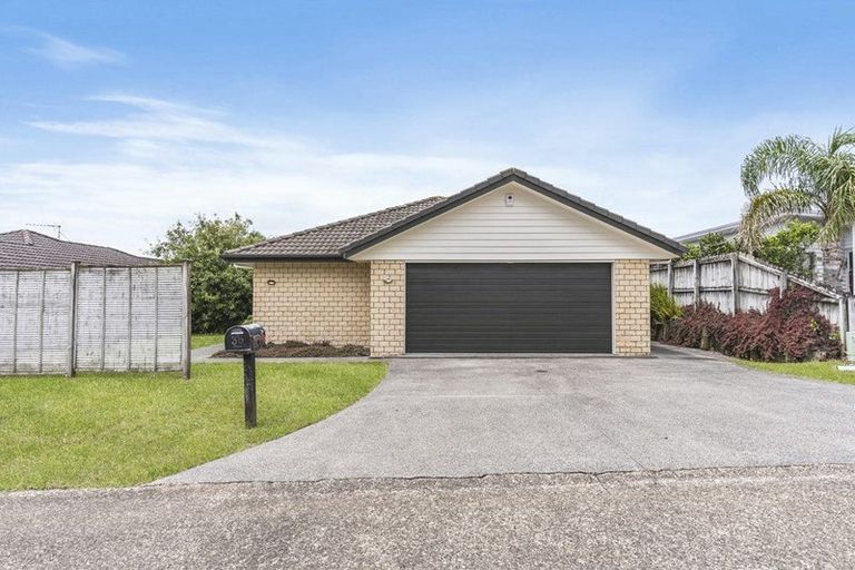 Photo of property in 36 Ranchod Terrace, Pukekohe, 2120