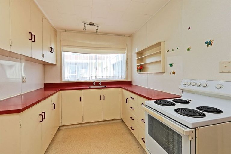 Photo of property in 3/700 Duke Street, Mahora, Hastings, 4120