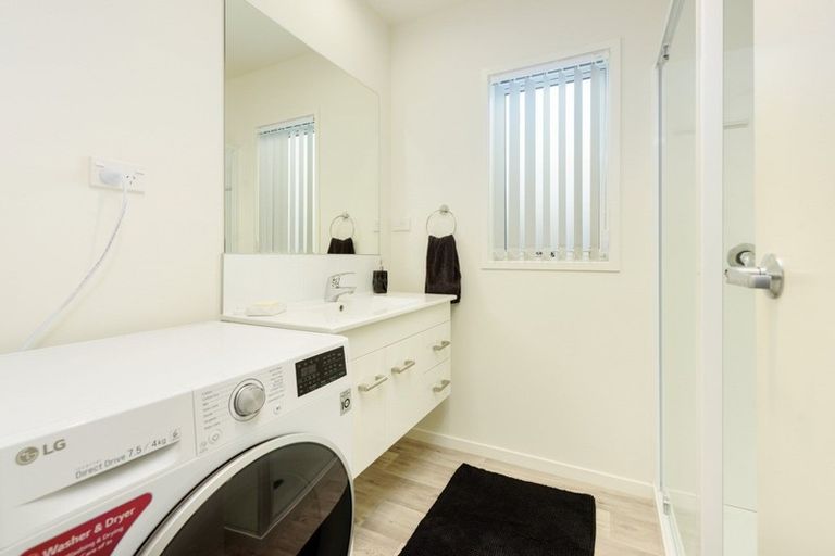 Photo of property in 11 Kamahi Crescent, Papamoa Beach, Papamoa, 3118