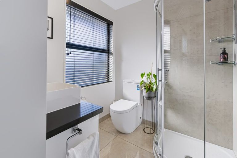 Photo of property in 4 Shingle Lane, Sydenham, Christchurch, 8023