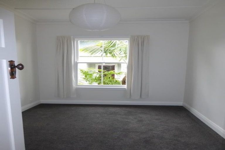 Photo of property in 69 Aramoana Avenue, Devonport, Auckland, 0624