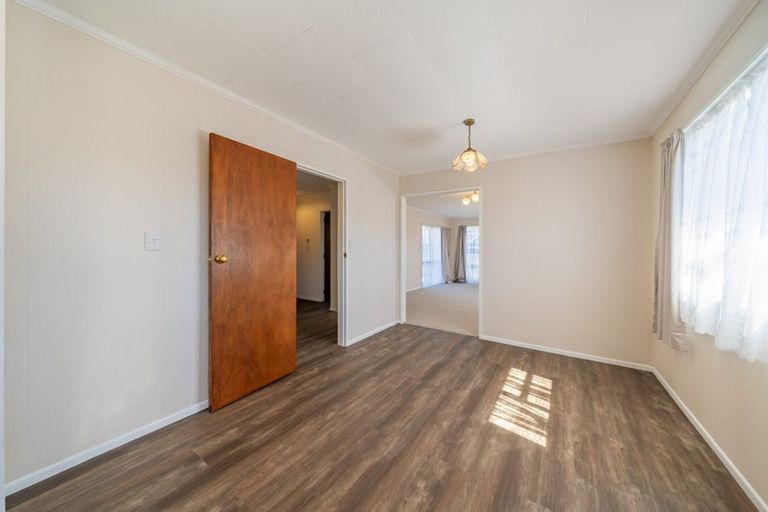 Photo of property in 76b Seddon Street, Wallaceville, Upper Hutt, 5018