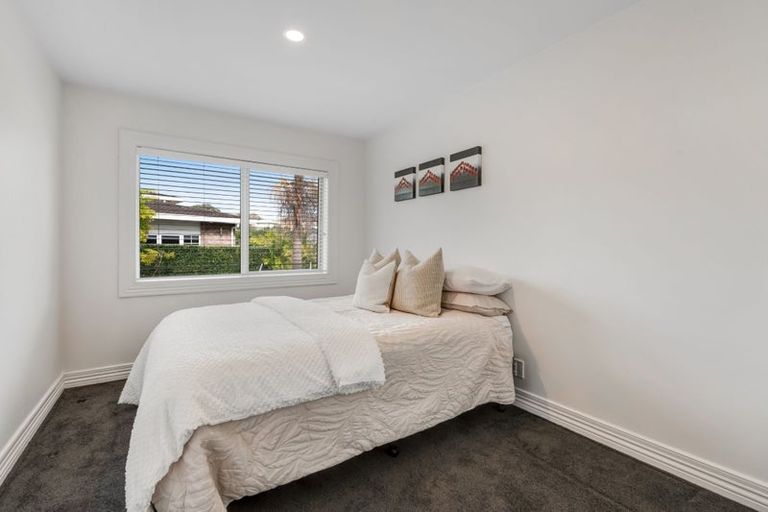 Photo of property in 57 Esther Place, Red Beach, 0932