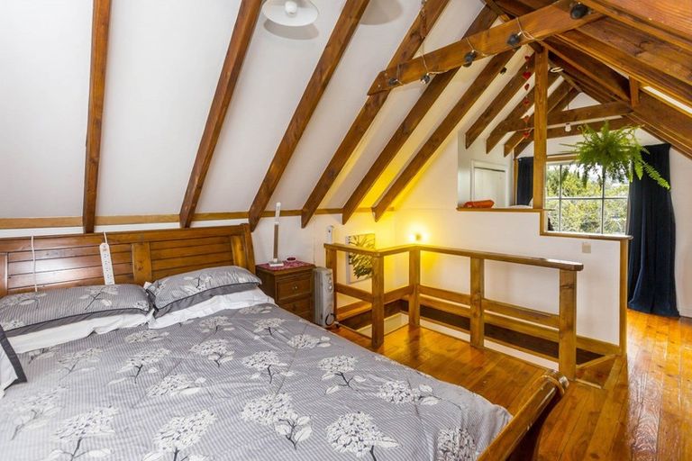 Photo of property in 54 Granville Street, Silverstream, Upper Hutt, 5019