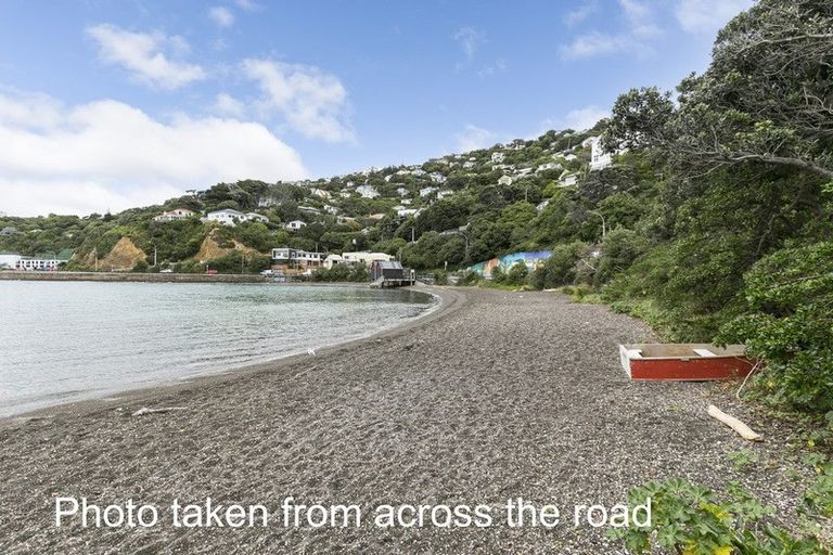 Photo of property in 82 Evans Bay Parade, Roseneath, Wellington, 6021