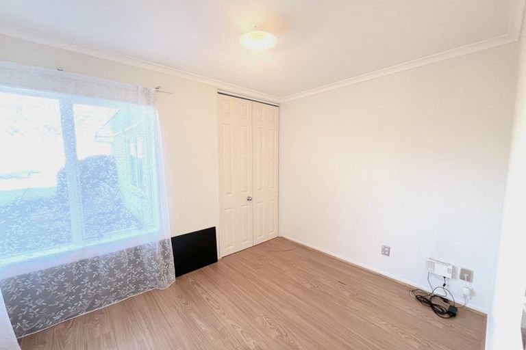 Photo of property in 143 Burswood Drive, Burswood, Auckland, 2013