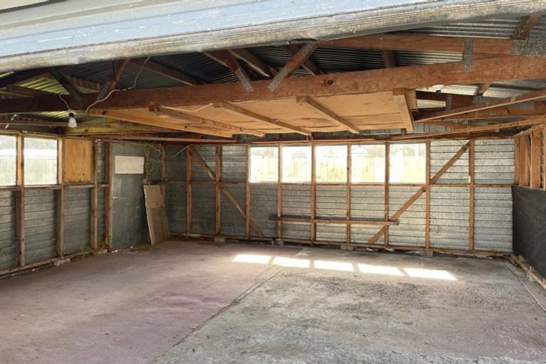 Photo of property in 7 Christmas Road, Manurewa, Auckland, 2102