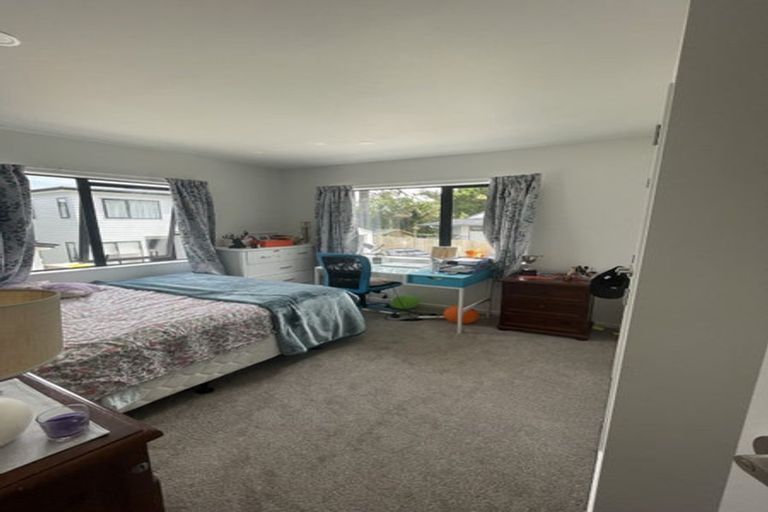 Photo of property in 13b Morton Avenue, Forrest Hill, Auckland, 0620