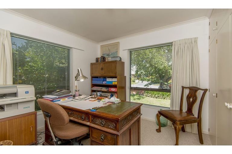 Photo of property in 5 Ilam Park Place, Ilam, Christchurch, 8041