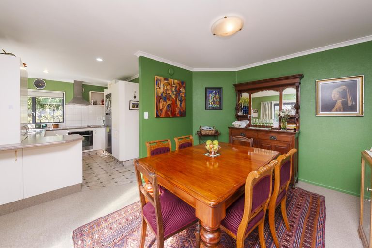 Photo of property in 75 Lyndhurst Street, Takaro, Palmerston North, 4412