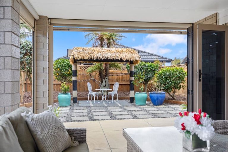 Photo of property in 6 Excelsa Place, Papamoa Beach, Papamoa, 3118
