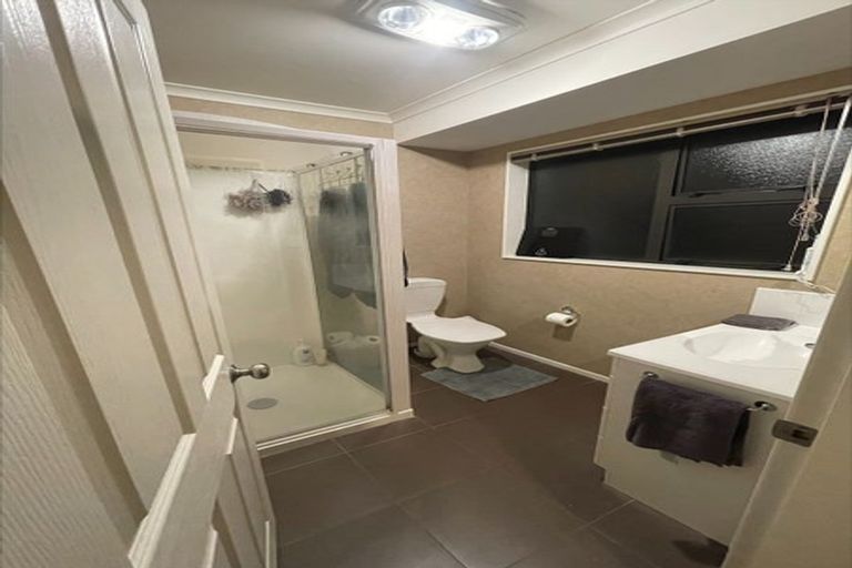 Photo of property in 3 Nevada Way, Kelvin Grove, Palmerston North, 4414