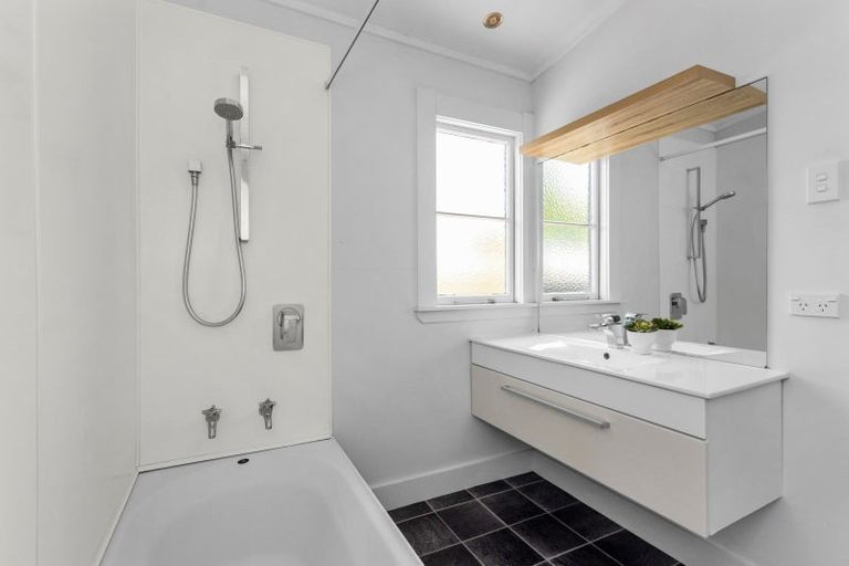 Photo of property in 917 Willowpark Road North, Mayfair, Hastings, 4122