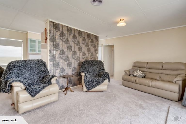 Photo of property in 192 Pukehina Parade, Pukehina, Te Puke, 3189