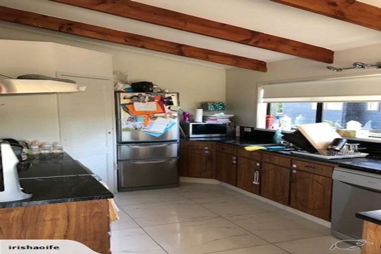 Photo of property in 24a East Coast Road, Milford, Auckland, 0620
