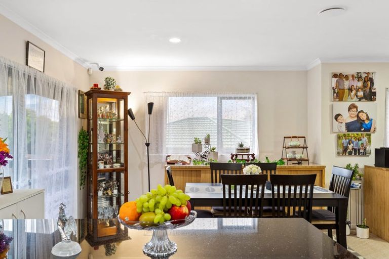 Photo of property in 3 Munroe Road, Ranui, Auckland, 0612