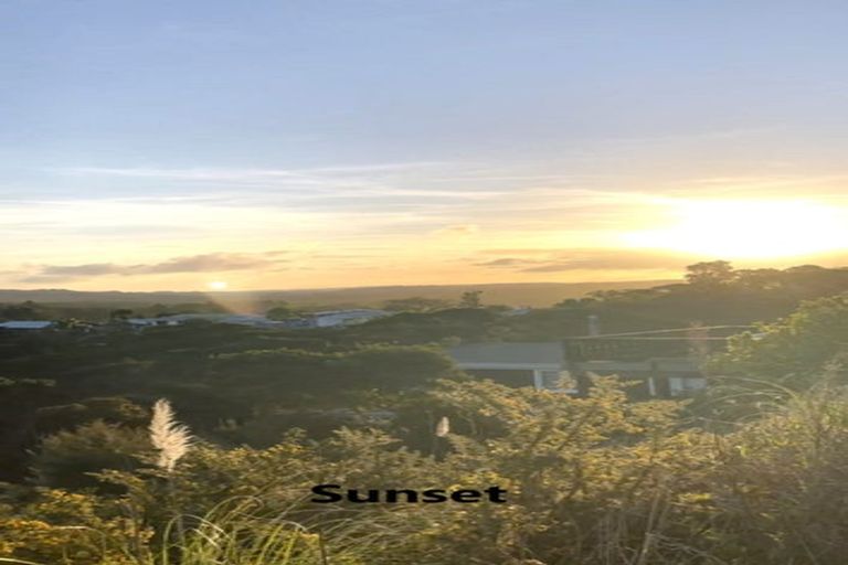 Photo of property in 35 Goffe Drive, Haruru, 0204