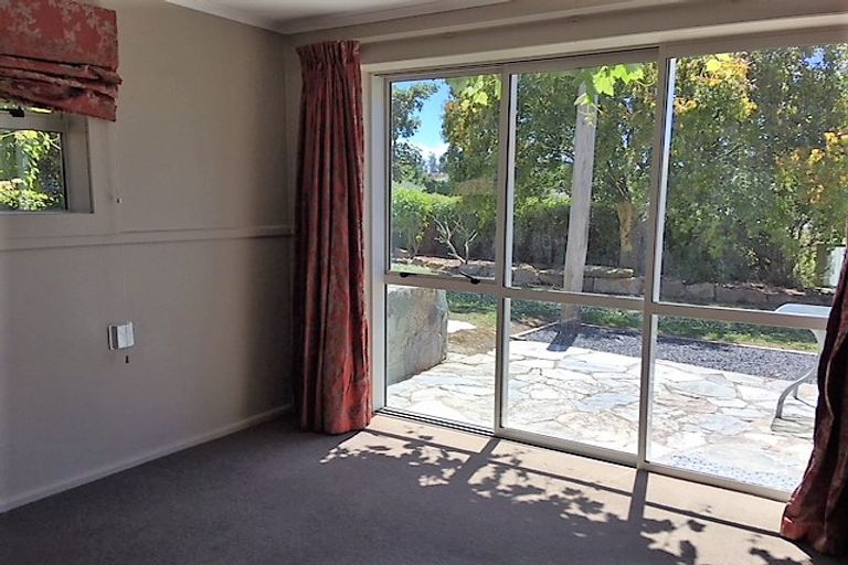 Photo of property in 10 Wye Street, Oamaru, 9400