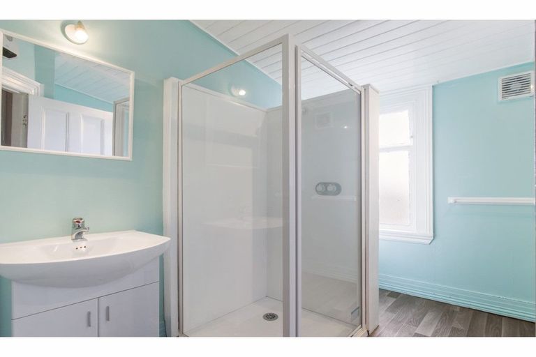 Photo of property in 100 Church Street, Seaview, Timaru, 7910