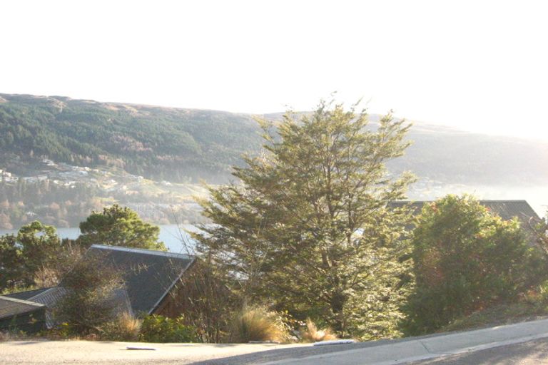Photo of property in 579 Peninsula Road, Kelvin Heights, Queenstown, 9300