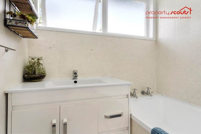 Photo of property in 5 Simpson Road, Ranui, Auckland, 0612