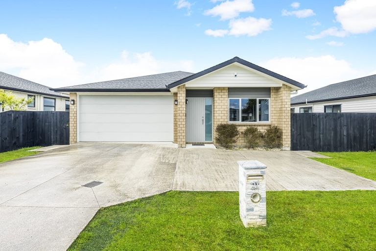 Photo of property in 21 Mangatiti Street, Papakura, 2110