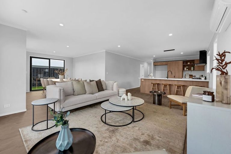 Photo of property in 18 Kotuku Way, Te Kauwhata, 3710