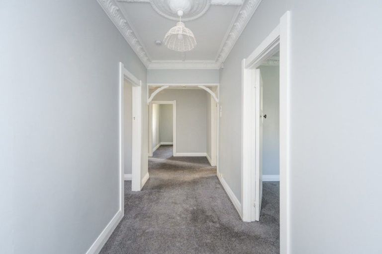 Photo of property in 51 Burns Avenue, Takaro, Palmerston North, 4412