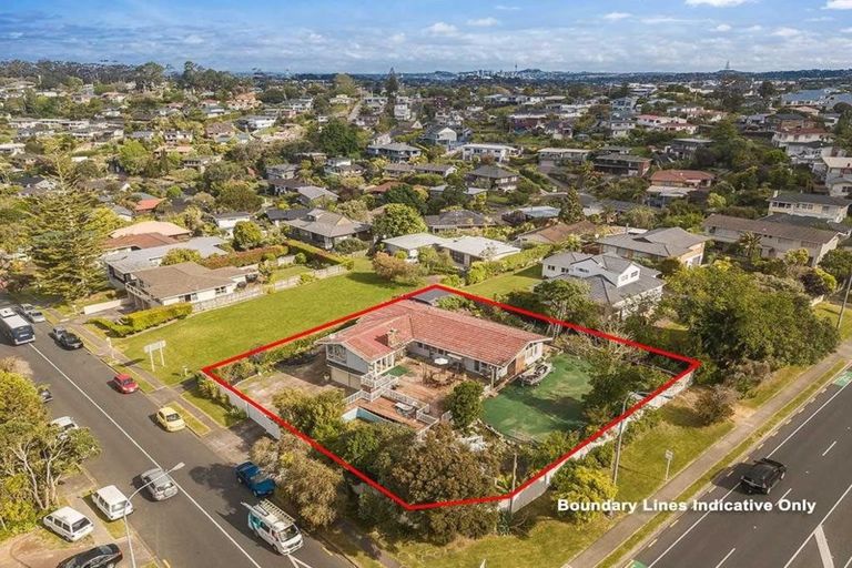 Photo of property in 345 East Coast Road, Mairangi Bay, Auckland, 0630