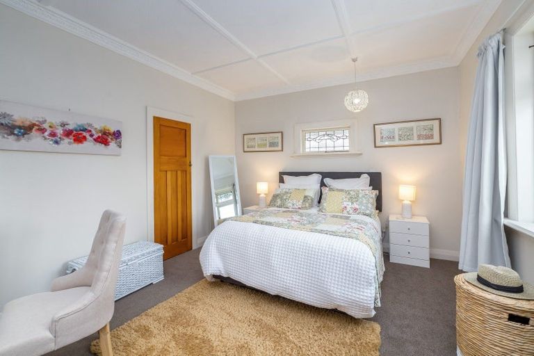 Photo of property in 45 Cambridge Terrace, Masterton, 5810