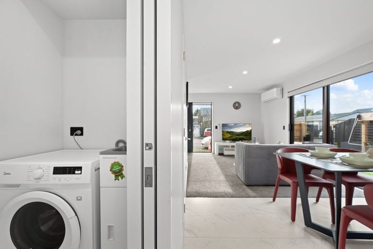 Photo of property in 10/9 Marcroft Street, Woolston, Christchurch, 8062