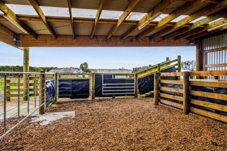 Photo of property in 112b Princess Street, Waitara, 4383