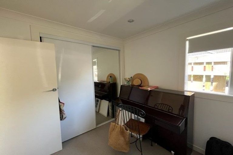 Photo of property in 281 Muritai Road, Eastbourne, Lower Hutt, 5013