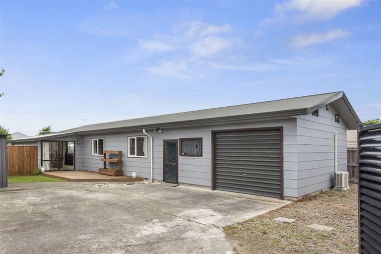 Photo of property in 12 East Belt, Rangiora, 7400