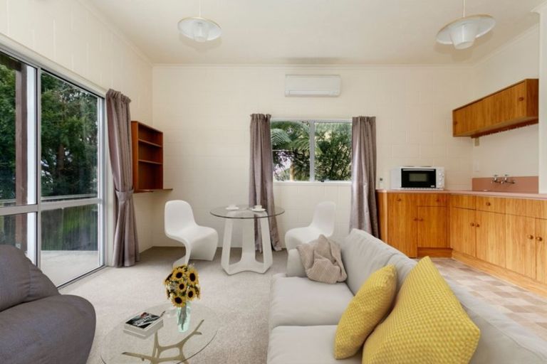 Photo of property in 2/16 Puriri Street, Hilltop, Taupo, 3330