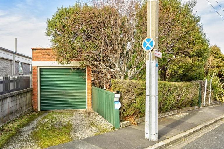 Photo of property in 55 English Avenue, Mornington, Dunedin, 9011