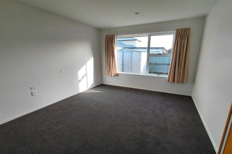 Photo of property in 2/19 Euston Street, Riccarton, Christchurch, 8041