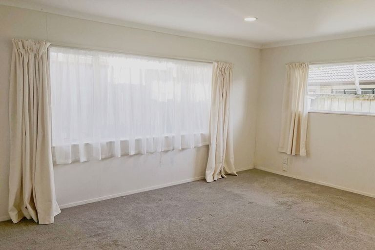Photo of property in 3 Belsera Court, Northpark, Auckland, 2013