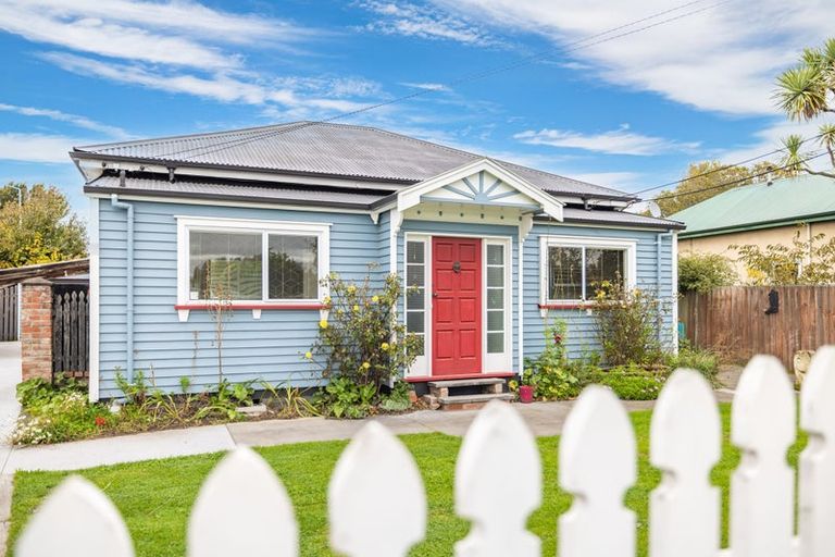 Photo of property in 64 Hastings Street West, Sydenham, Christchurch, 8023