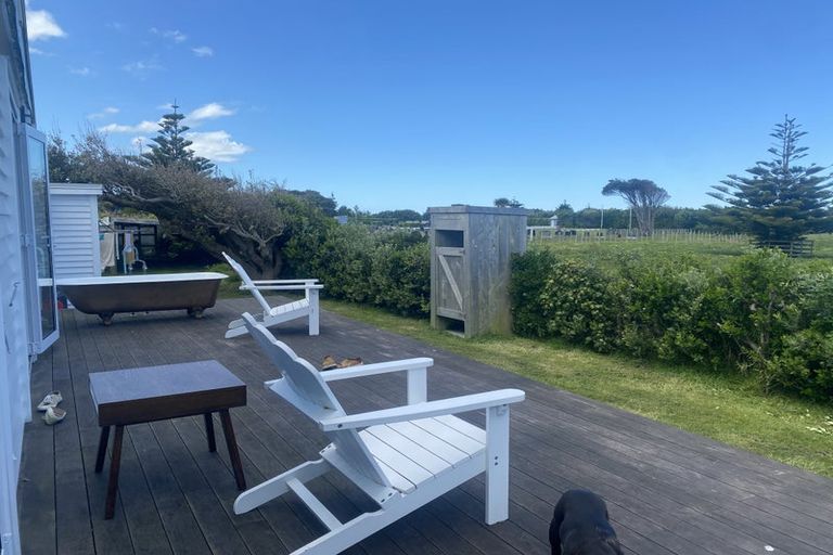 Photo of property in 17 Hickey Place, Opunake, 4616