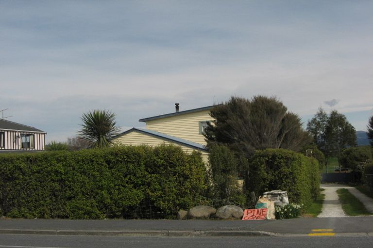 Photo of property in 199 Beach Road, Kaikoura, 7300