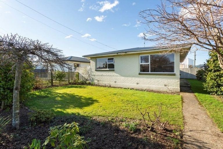 Photo of property in 1 Melville Street, Mosgiel, 9024