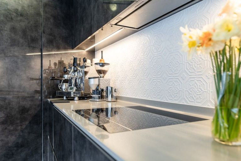 Photo of property in 84 The Esplanade, Houghton Bay, Wellington, 6023