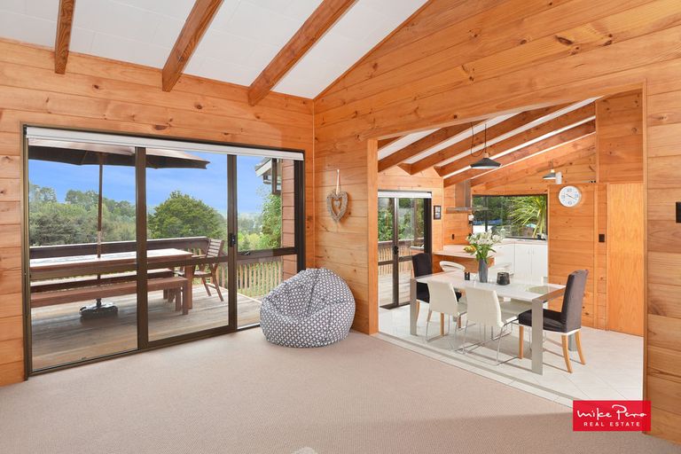 Photo of property in 27 Westwood Lane, Horahora, Whangarei, 0110