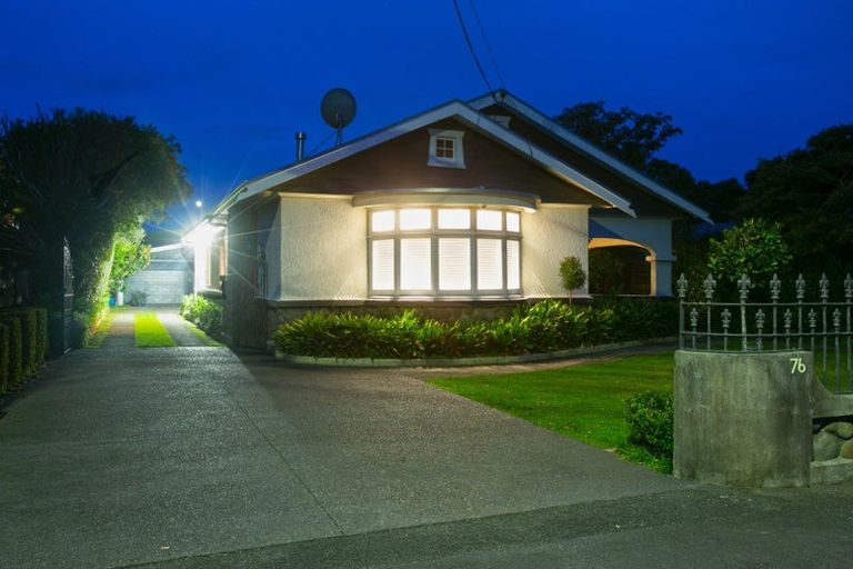 Photo of property in 76 Barrett Street, Westown, New Plymouth, 4310