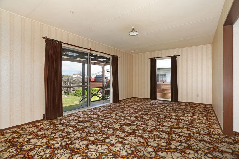 Photo of property in 5a Flygers Line, Milson, Palmerston North, 4414